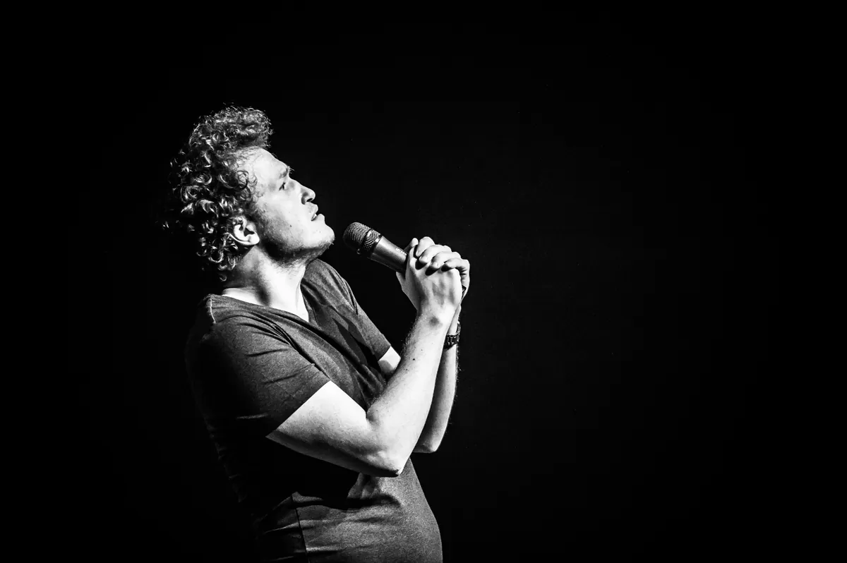 Stand-up met microfoon
